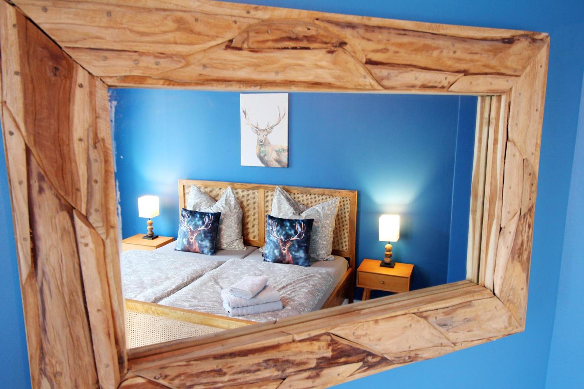 Secret Hideaways Wood Lodge Mit Kinderzimmer Messe L City L Flughafen L Hbf Duisburg Eksteriør billede